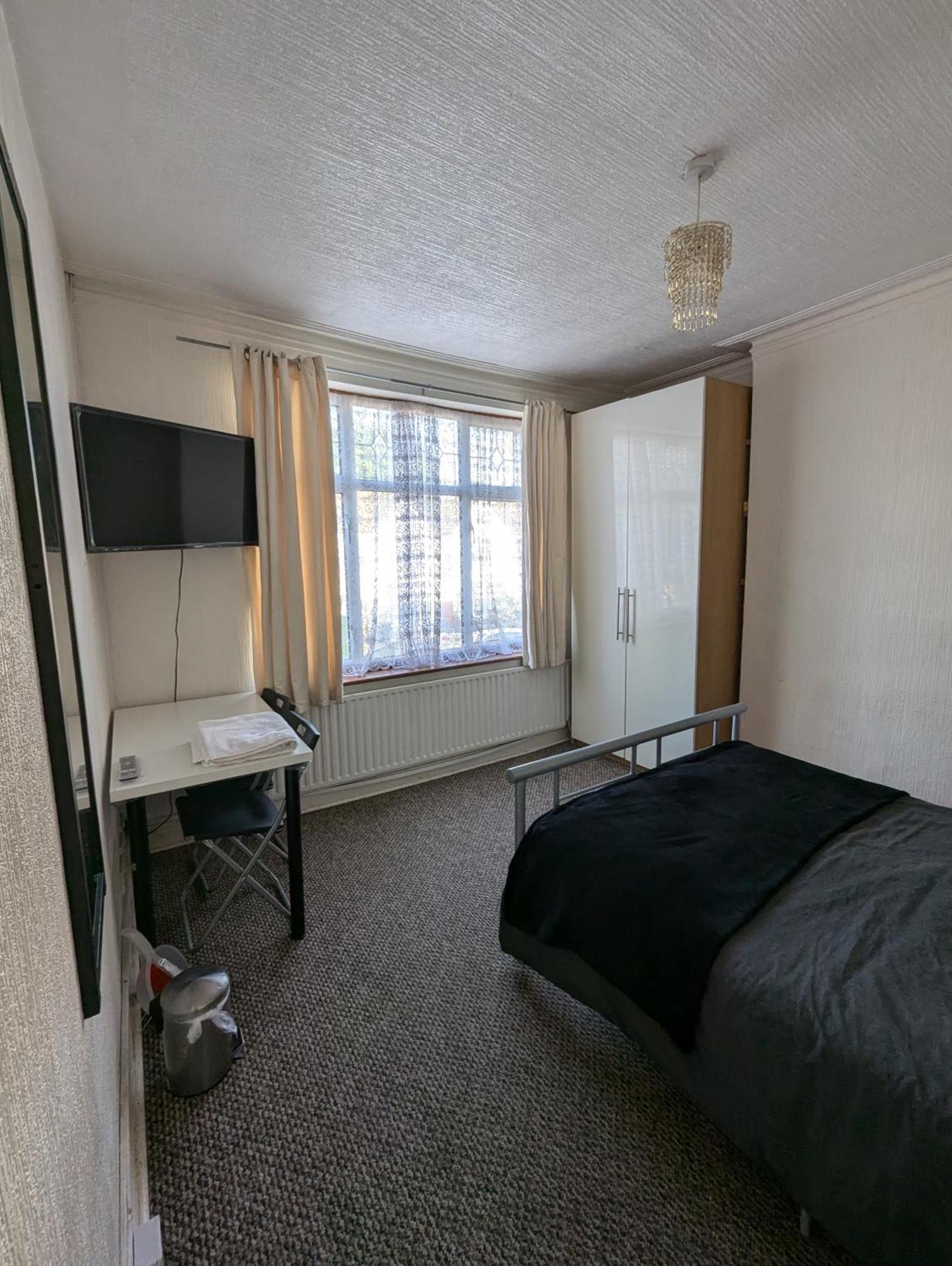 Appartement 3 Portland Road à Southall Extérieur photo